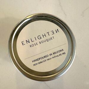 Enlighten Rose Bouquet Candle